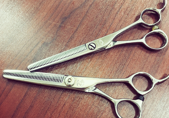 南堀江にあるメンズ専門　理容室VANGOO（バングー）